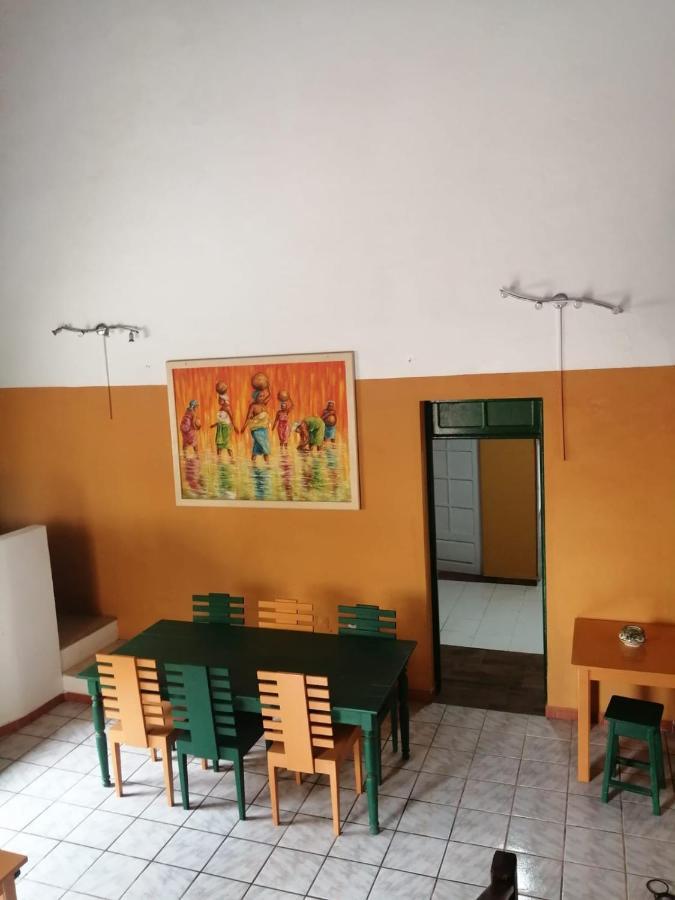 Surf House Hostel Santa Maria Kültér fotó